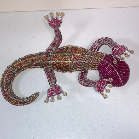 Beaded Lizard Decor - Picture 3 of 9
